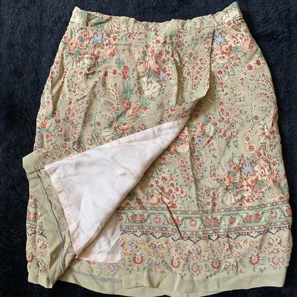 Vintage Women’s Harold’s Autumnal Floral Foliage Pencil Skirt Sz 6 100% Rayon - Picture 3 of 9